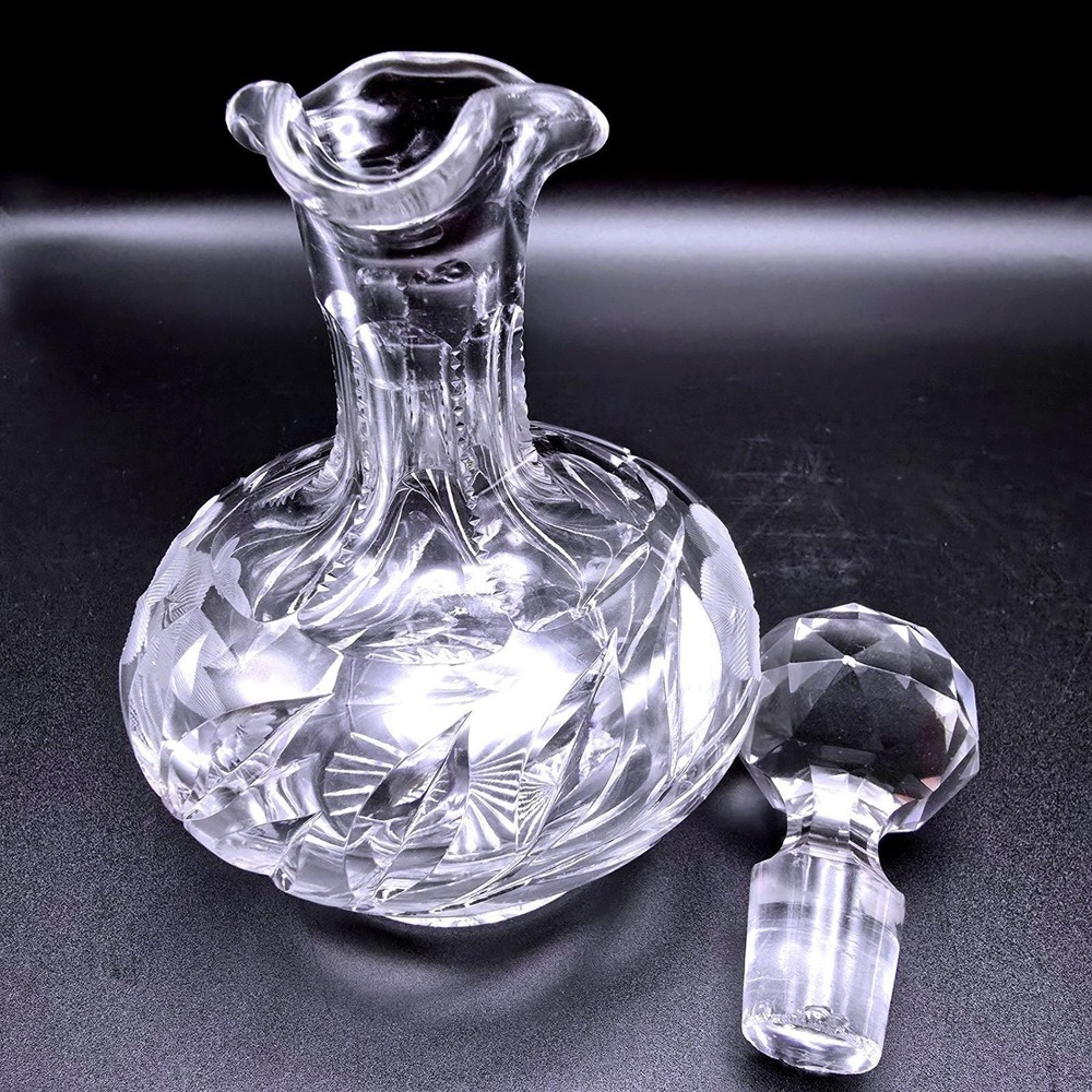 Vintage Cut Crystal Perfume Decanter Etched Floral Design Faceted Stopper 5.75" - Picture 5 of 11